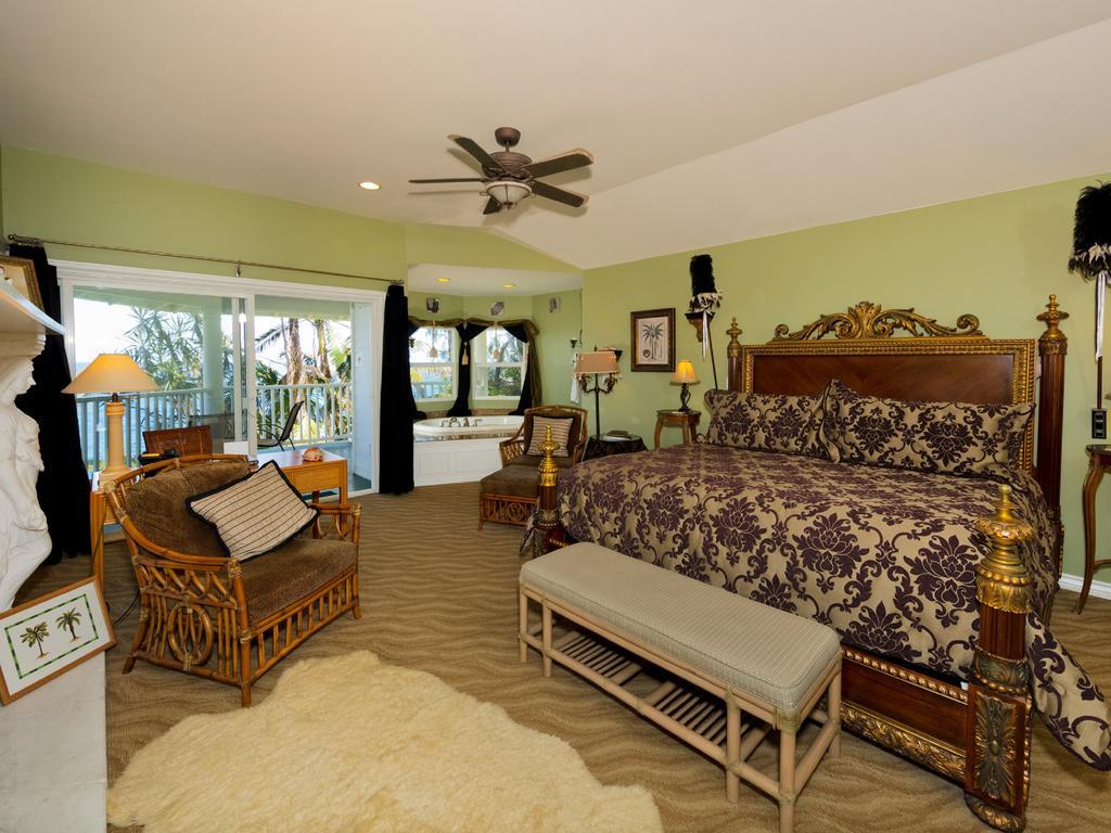The Palms Cliff House Inn Honomu Esterno foto